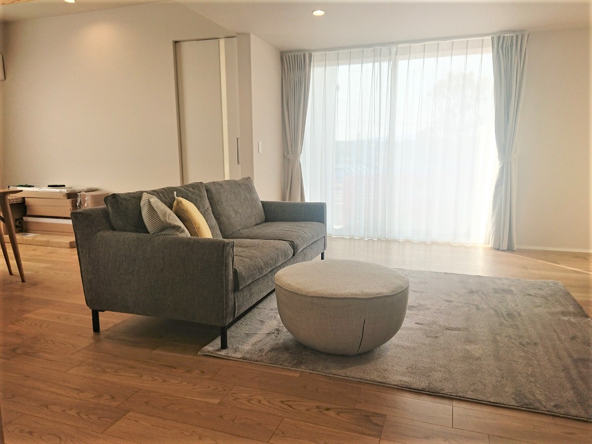 アイラーセン STREAMLINE SOFA 白 （K様 ／ アイラーセン ストリーム 