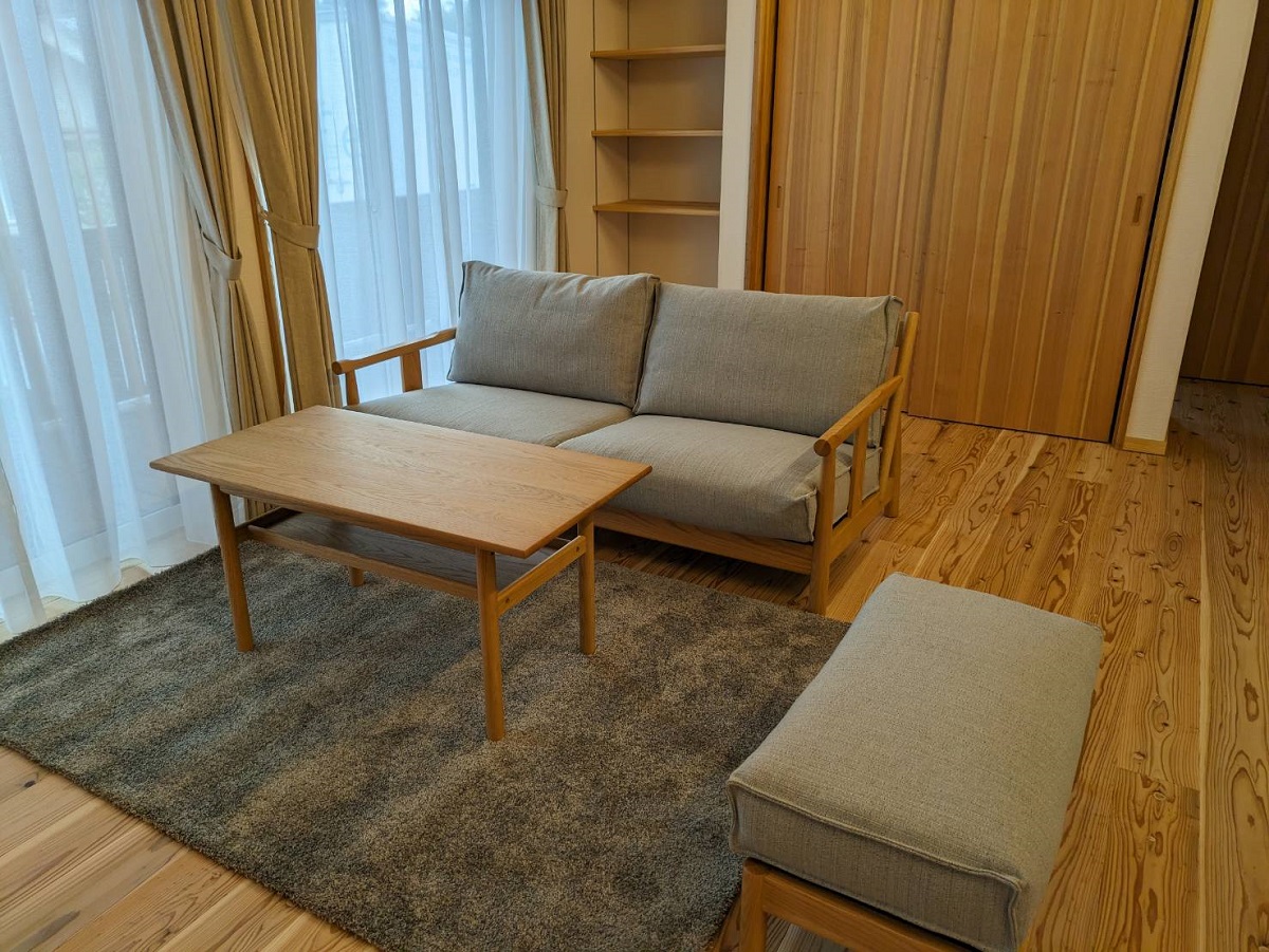 K様 ／ LODGE SOFA　SOUPダイニングセット　PH-5ペンダント　BEFFEオーダーラグ　FABRICIAリアン　KNOT　VALETTA