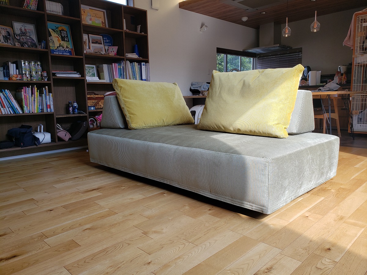 S様 ／ プレイグラウンドソファ